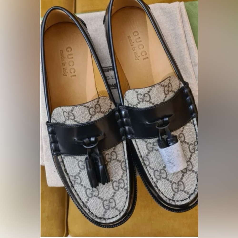 Brand new Gucci Millennial Rivot Tassel Loafers